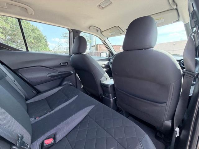 2020 Nissan Kicks SV Xtronic CVT