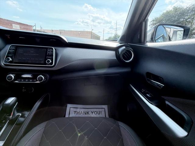 2020 Nissan Kicks SV Xtronic CVT