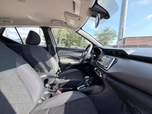 2020 Nissan Kicks SV Xtronic CVT