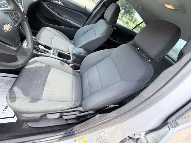 2019 Chevrolet Cruze LS