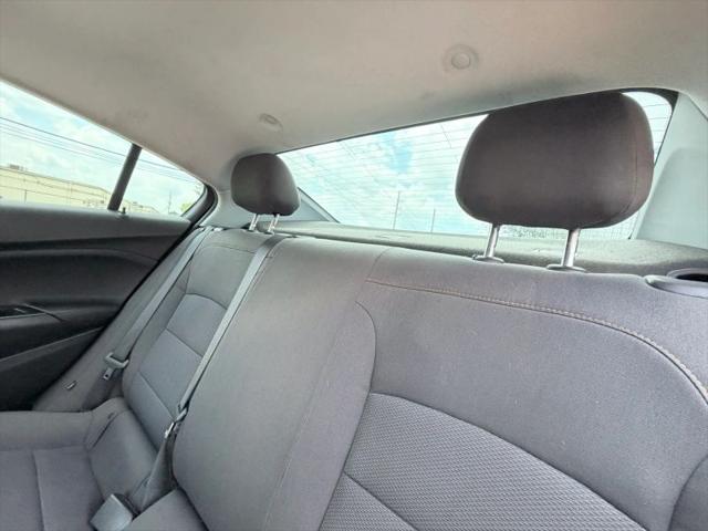 2019 Chevrolet Cruze LS