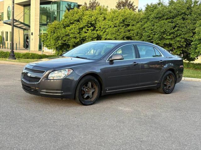 2010 Chevrolet Malibu LT for sale in Pontiac, MI