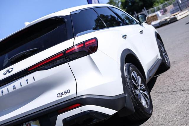 2023 INFINITI QX60 PURE AWD