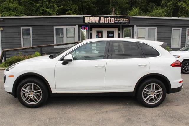 2016 Porsche Cayenne Base