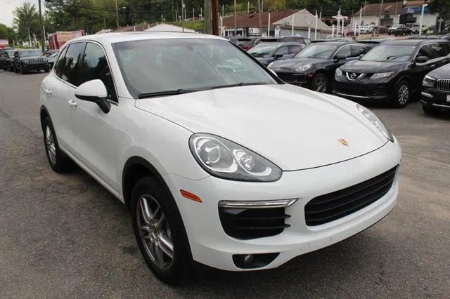 2016 Porsche Cayenne Base