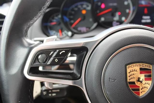 2016 Porsche Cayenne Base