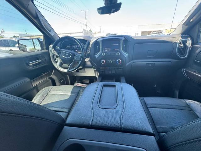 2020 GMC Sierra 1500 4WD Crew Cab Short Box Denali
