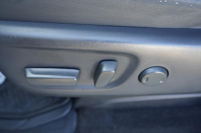 2014 Toyota Sienna SE 8 Passenger