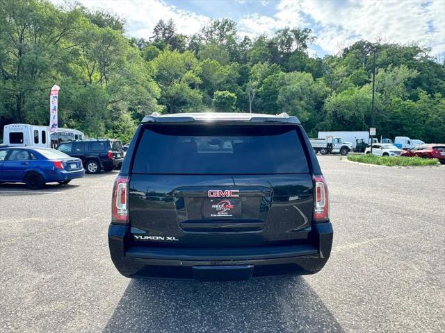 2017 GMC Yukon XL SLT