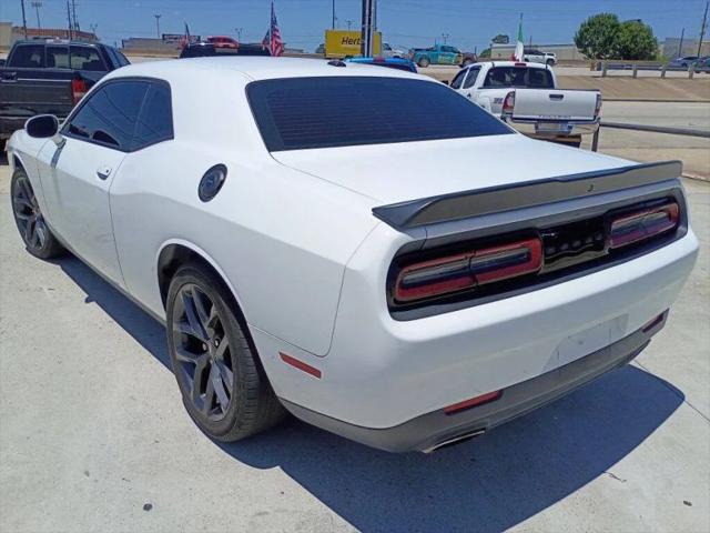 2021 Dodge Challenger SXT