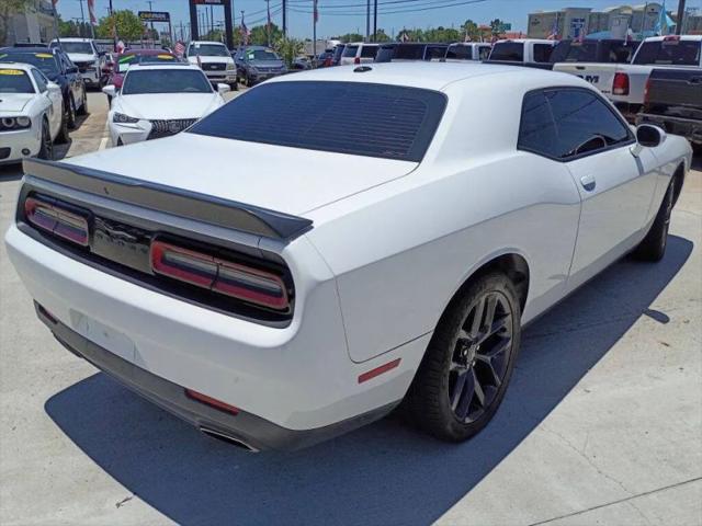 2021 Dodge Challenger SXT