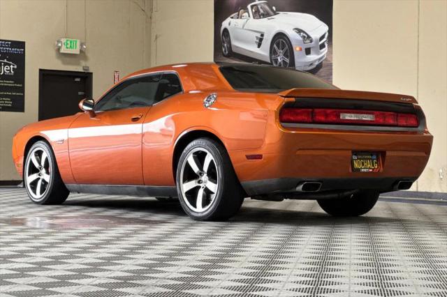 2011 Dodge Challenger SRT8