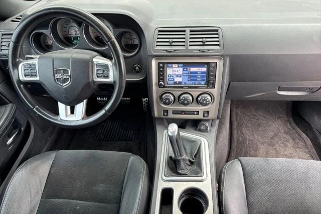 2011 Dodge Challenger SRT8