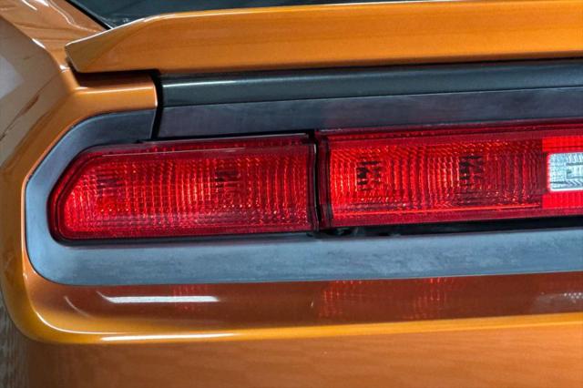2011 Dodge Challenger SRT8