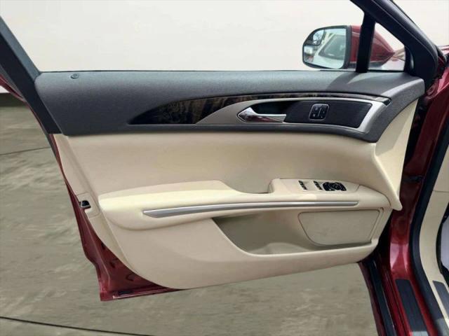 2015 Lincoln MKZ Base