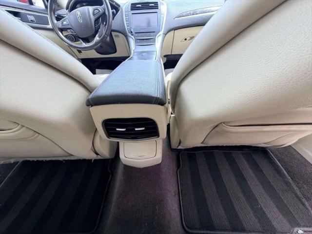 2015 Lincoln MKZ Base