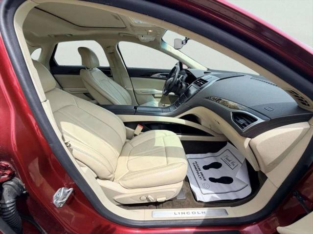 2015 Lincoln MKZ Base