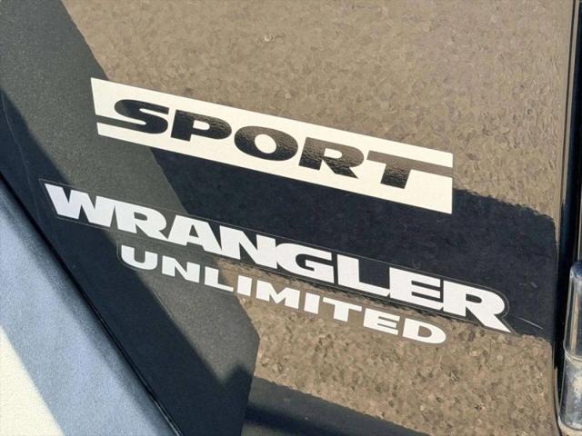 2011 Jeep Wrangler Unlimited Sport