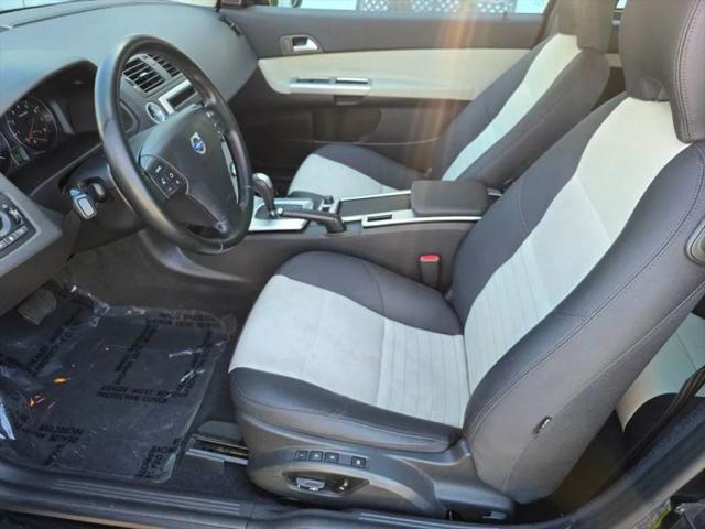 2011 Volvo C30 T5 R-Design