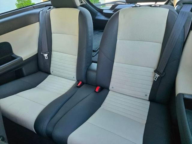 2011 Volvo C30 T5 R-Design
