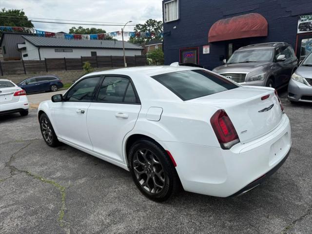 2016 Chrysler 300 300S