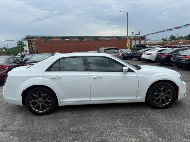 2016 Chrysler 300 300S