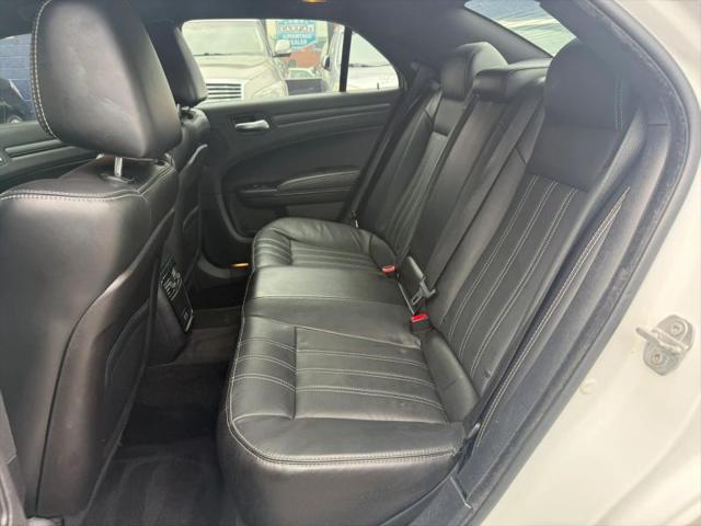 2016 Chrysler 300 300S