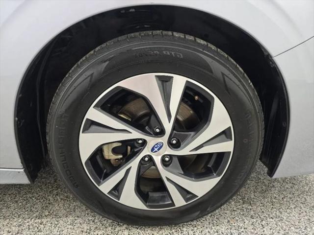 2022 Subaru Legacy Base