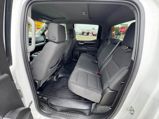 2023 Chevrolet Silverado 1500 4WD Crew Cab Standard Bed LT
