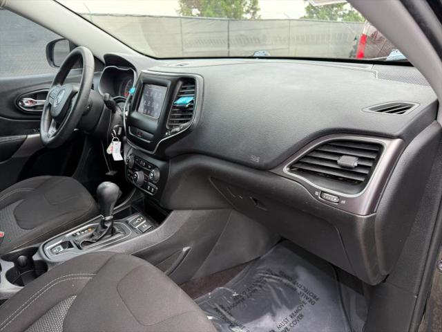 2019 Jeep Cherokee Latitude FWD