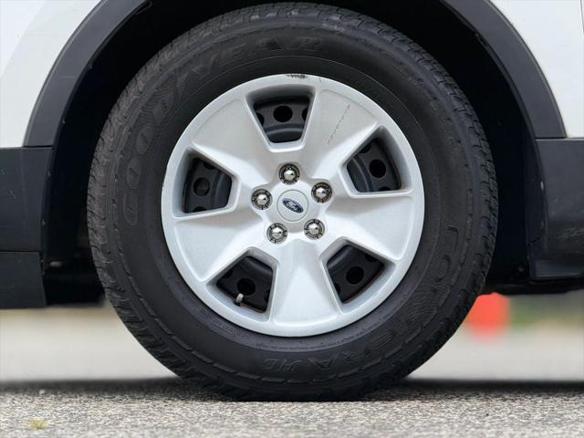 2013 Ford Explorer Base