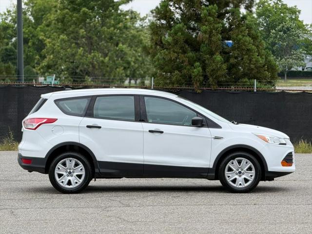 2016 Ford Escape S