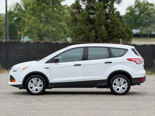 2016 Ford Escape S