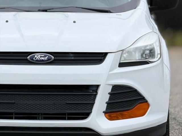 2016 Ford Escape S