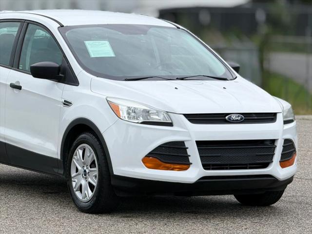 2016 Ford Escape S