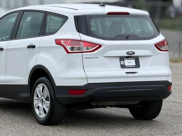 2016 Ford Escape S