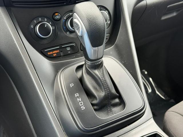 2016 Ford Escape S