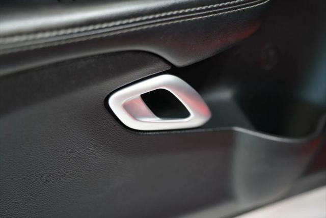 2017 Dodge Challenger 392 Hemi Scat Pack Shaker