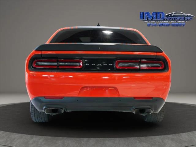 2017 Dodge Challenger 392 Hemi Scat Pack Shaker