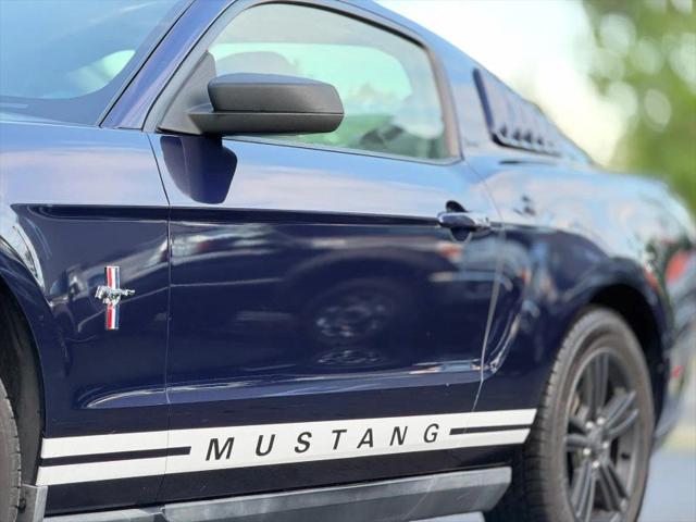 2010 Ford Mustang V6