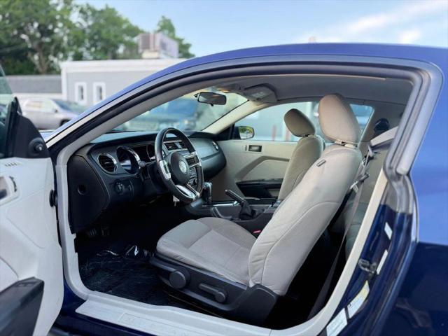 2010 Ford Mustang V6