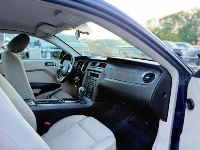 2010 Ford Mustang V6