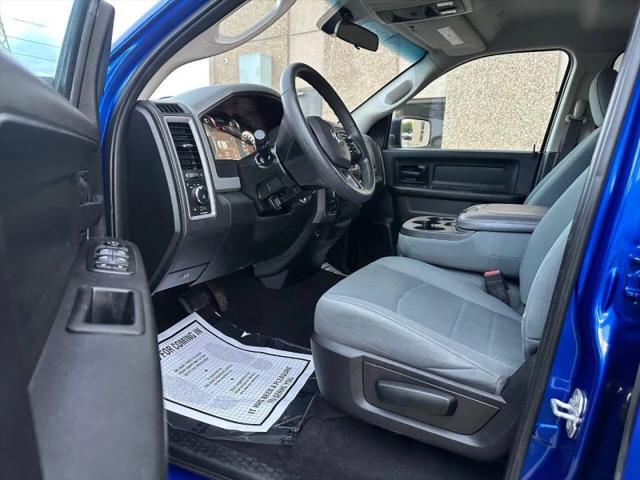 2019 Ram 1500 Classic Express Quad Cab 4x4 6'4" Box