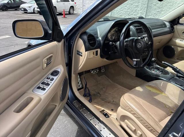 2004 Lexus IS 300 300
