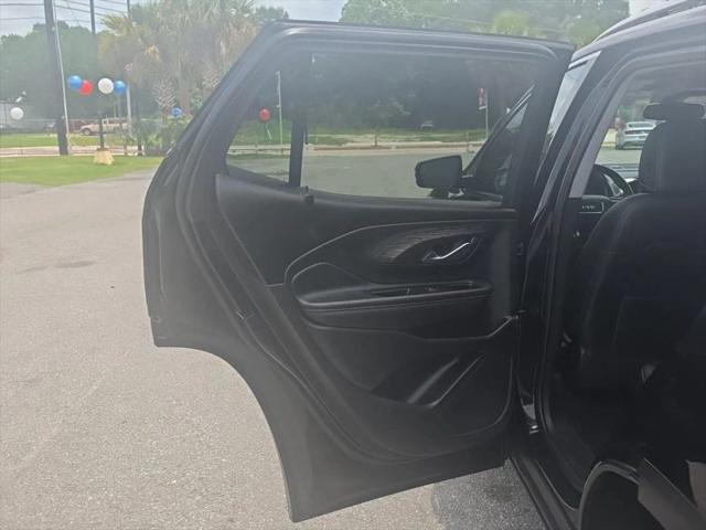 2023 GMC Terrain AWD SLT