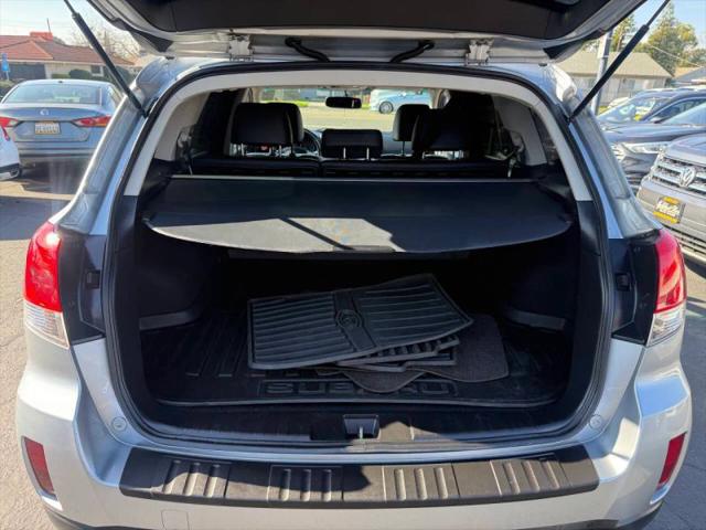 2012 Subaru Outback 2.5i Limited