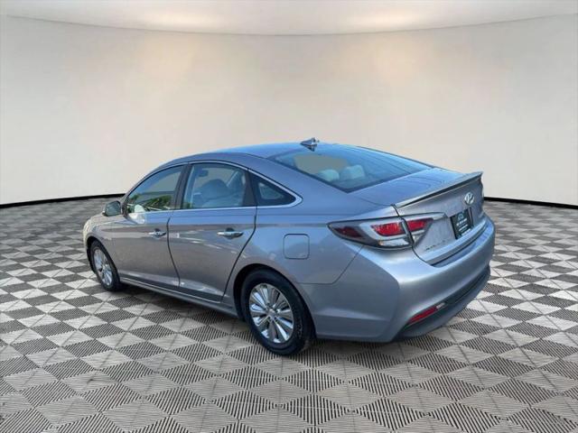 2016 Hyundai Sonata Hybrid SE