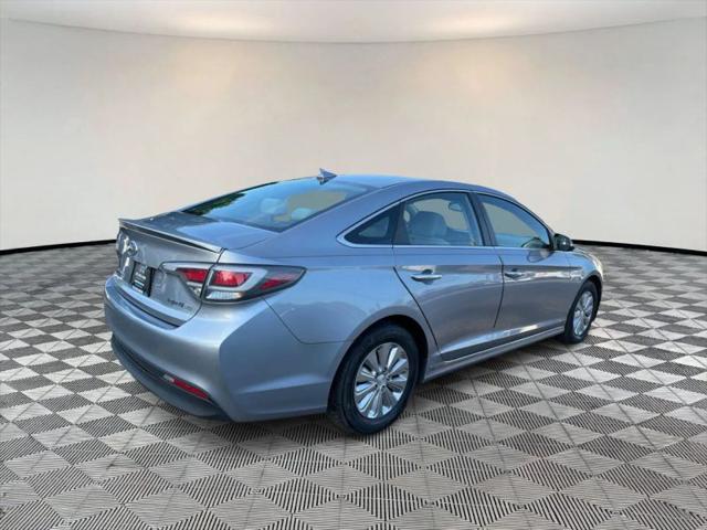 2016 Hyundai Sonata Hybrid SE