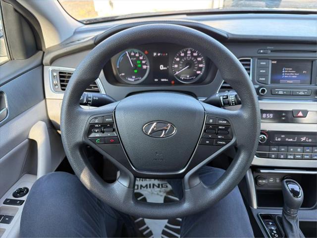 2016 Hyundai Sonata Hybrid SE