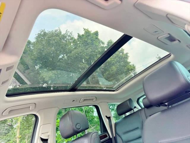 2016 Volkswagen Touareg VR6 Lux